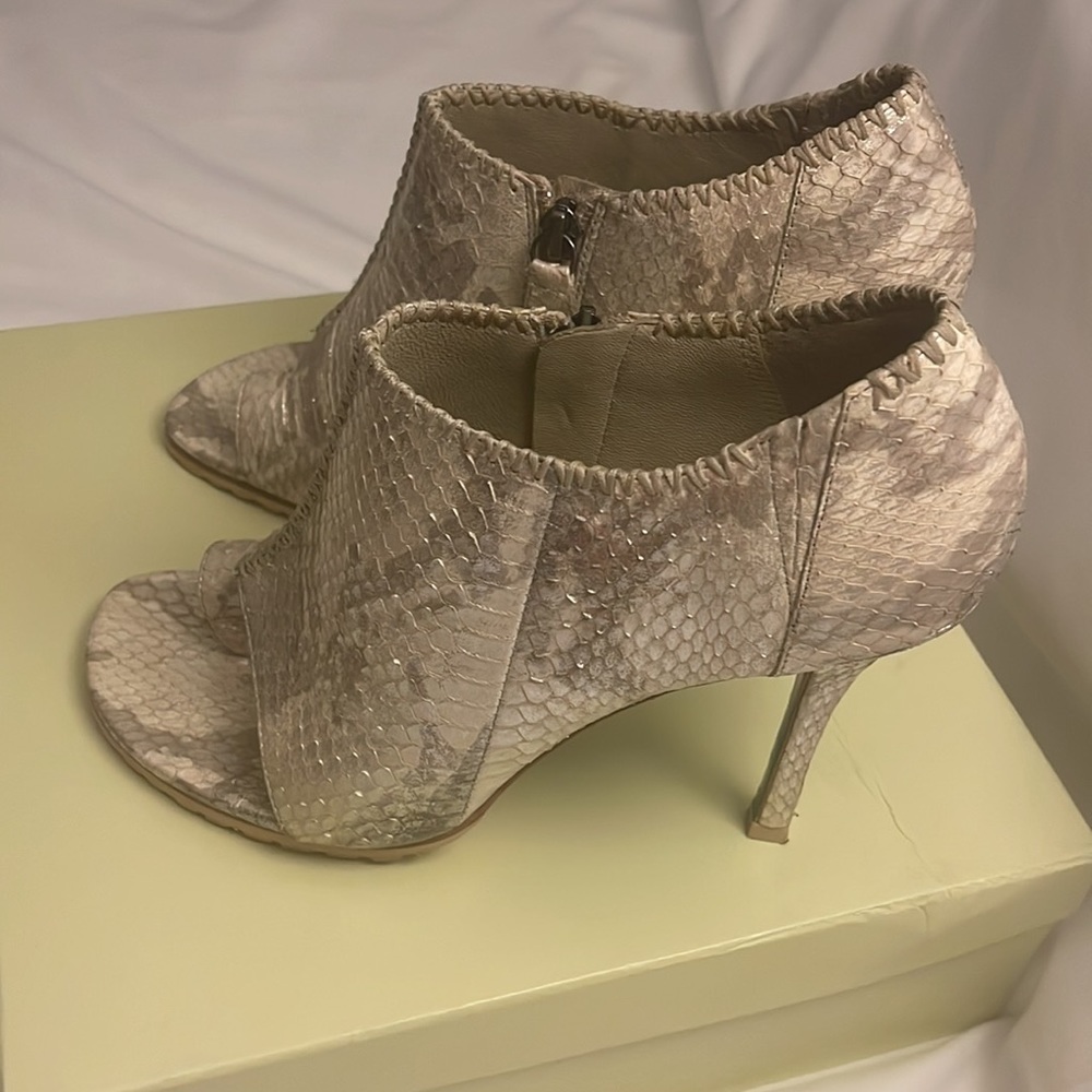 Metallic snake print ankle bootie size 9